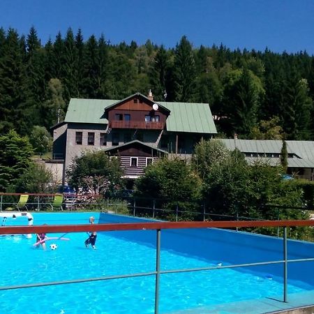 Hotel Maredis Корженов Экстерьер фото