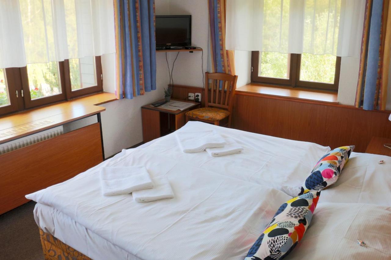 Hotel Maredis Корженов Экстерьер фото