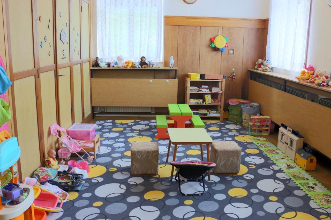 Hotel Maredis Корженов Экстерьер фото